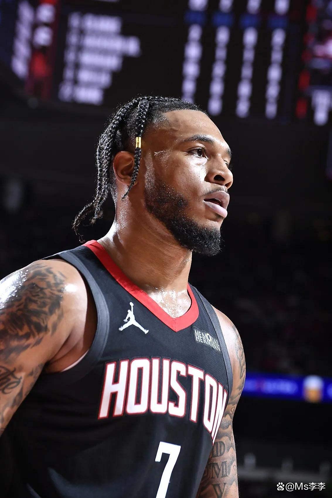 关于华盛顿奇才发布备战花絮,赛前刷新队史纪录,NBA季后赛任务艰巨,资深球员宣示担当的信息 关于华盛顿奇才发布备战花絮,赛前刷新队史纪录,NBA季后赛任务艰巨,资深球员宣示担当的信息