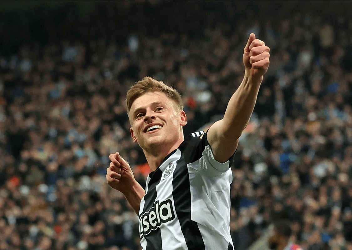 里程碑夜纽卡斯尔再遭质疑，意大利杯赛前刷纪录，压力陡增，心理建设被强调的简单介绍