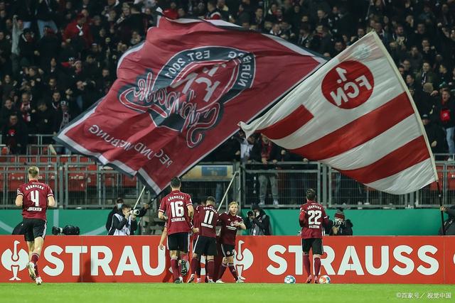 包含里程碑夜塞维利亚刷新队史纪录，足总杯集结日刷纪录，气氛紧张，控场能力受关注的词条